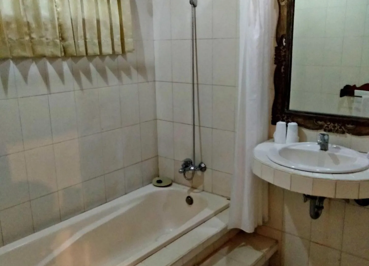 Anomcottages Ubud  Ubud (Bali)